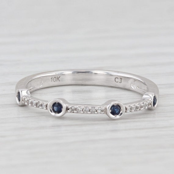 New 0.11ctw Sapphire Diamond Ring 10k White Gold … - image 2