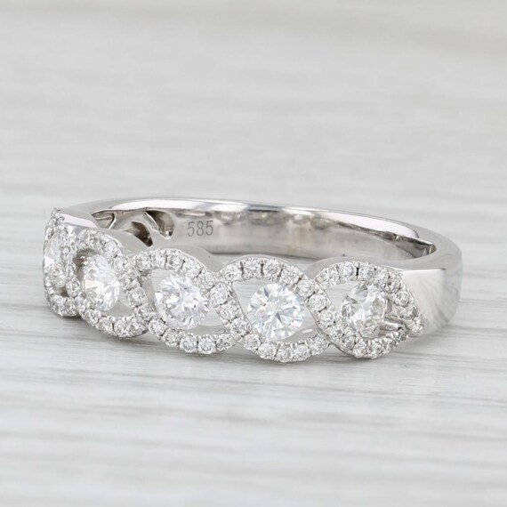 Blue and White Diamond Ring Quilt Pattern 10k White Gold 1/4 CTW Blue and White Diamond Ring Quilt Pattern 10k White Gold 1/4 CTW