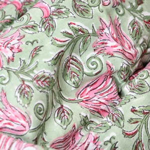 1 yard-Motif floral rose vert imprimé à la main tissu de coton-imprimé rose floral rose avec feuilles vertes-mode filles robe tissu / courtepointe / décor image 10