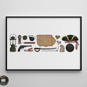 Könnte beinhalten: Ein gerahmter Kunstdruck mit einer Sammlung von Abenteuer-Gegenständen, darunter eine Laterne, ein Revolver, eine Dynamitstange, eine Augenklappe, eine Schatzkarte, ein Schwert, eine Peitsche, Münzen, Edelsteine, ein Beutel, eine Kanonenkugel und ein Piratenhut mit einem rot-blauen Bandana.