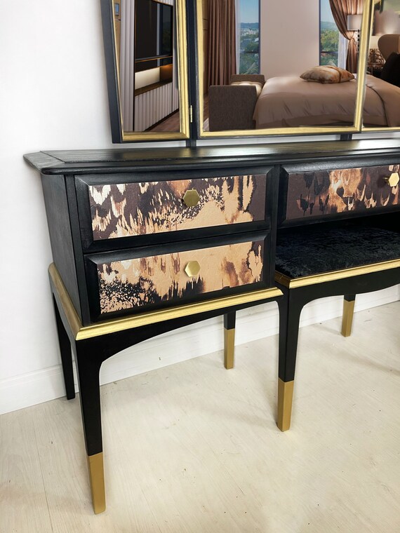 brown black dressing table Hurber Vanity Table Set with Mirror, Modern Makeup Vanity Dressing Desk with 2 Drawers & 2 Shelves ,Black (Without Stool)