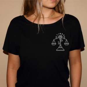 Libra Shirt / Libra t-shirt / Libra Zodiac Gift / Libra Birthday Gift for Woman / Zodiac Gift / Astrology Gift / Personalized Gift for Her