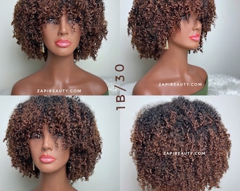 Kort, lockigt hår med C-ring och falsk pang. 100 % äkta hår, peruk för svarta kvinnor, afroperuk.