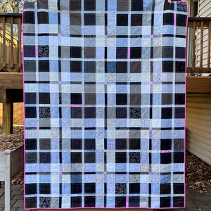 Black & White Quilt / Pink Flannel Backing / Perfect Gift /Modern Quilt / Plaidish Quilt / Cozy Quilt / Pink Quilt