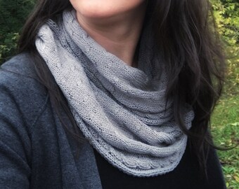 Machine Knit Cabled Cowl Pattern