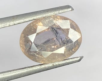 Natuurlijke lichtblauwe saffier ovale gefacetteerde losse edelsteen voor het maken van sieraden 7 x 9 x 4 mm 2,50 cts