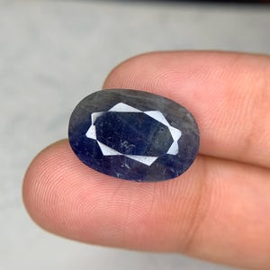 Natural Blue Sapphire 18x12.5 MM 15.60 Carat Oval Shape Faceted Sapphire Loose Gemstone for Jewellery Making