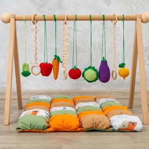 Vegetable baby gym toys and baby play mat, wooden baby gym, baby play gym, baby activity mat, baby gym mat, baby activity gym, play gym toy image 6