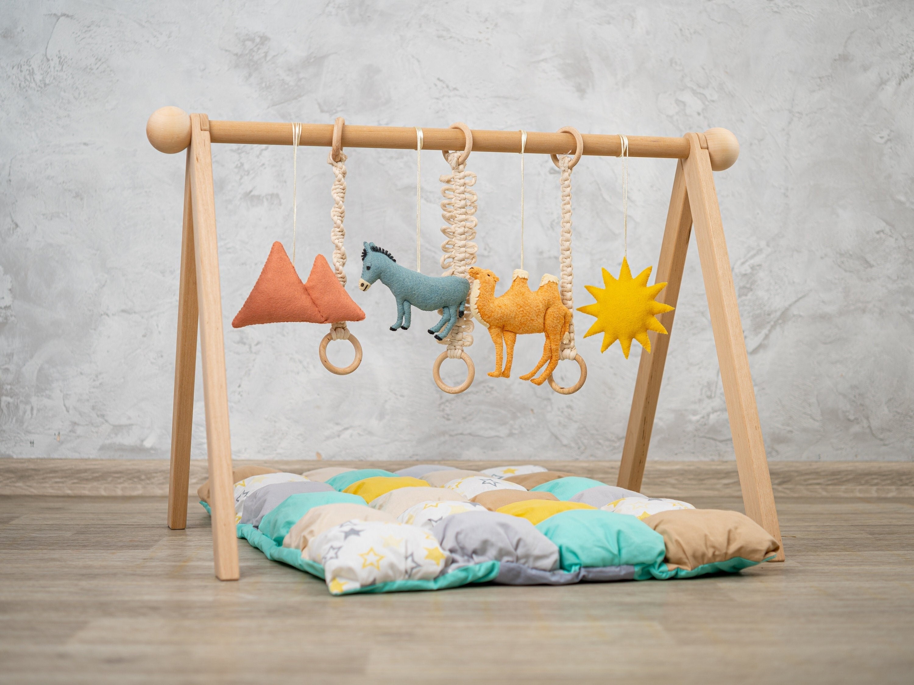 Sturdy Baby gym & toys and baby play mat, baby gym toy, Wooden baby gym with toys, baby activity mat wooden baby gym play gym frame play gym