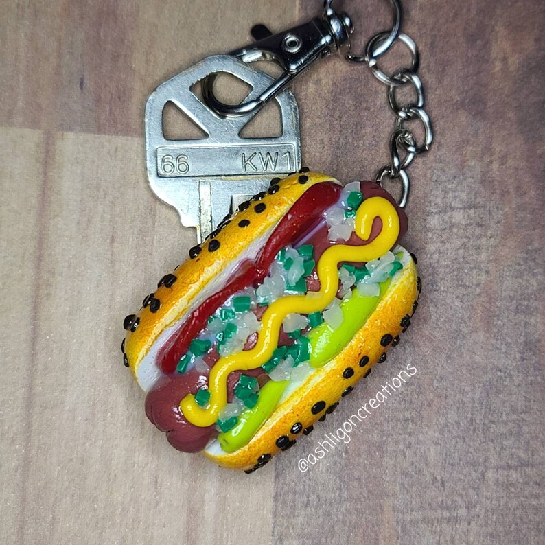 Chicago Dog Keychain image 8