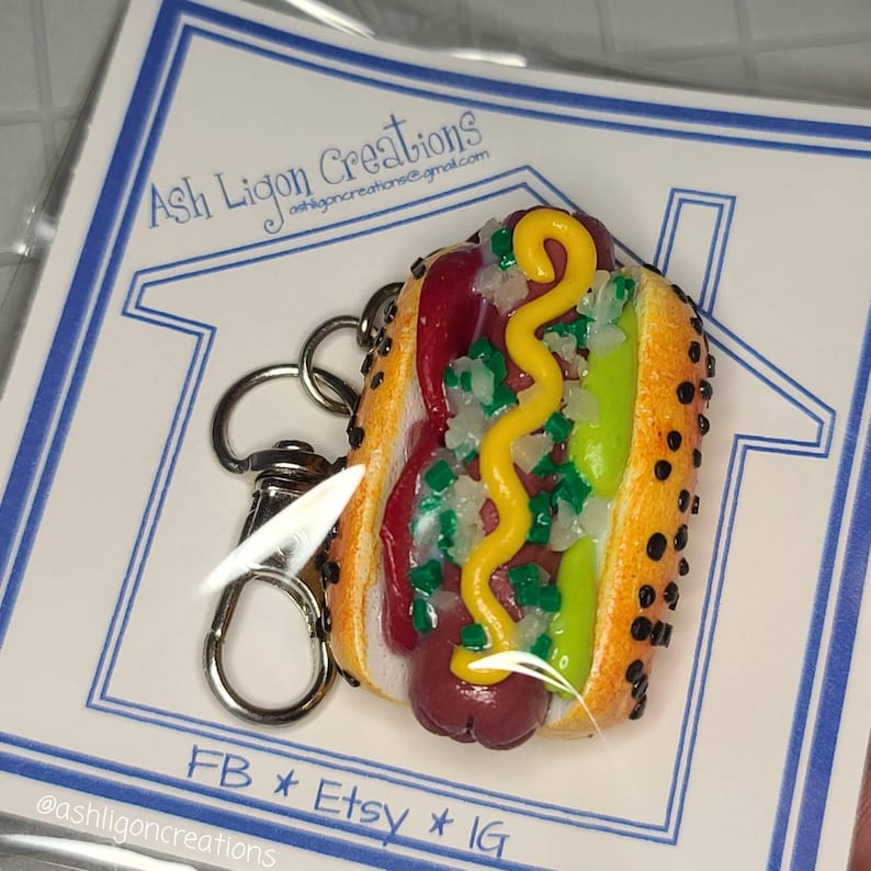 Chicago Dog Keychain image 10