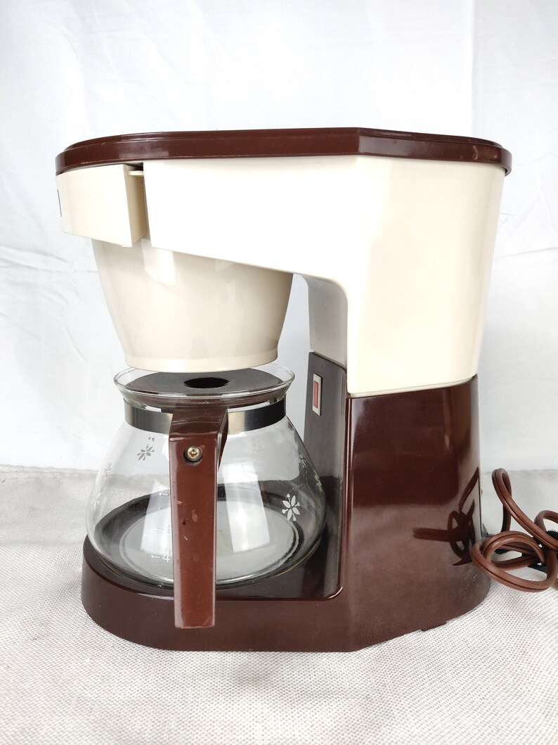 Cup Drip Coffee Maker West Bend Cat 