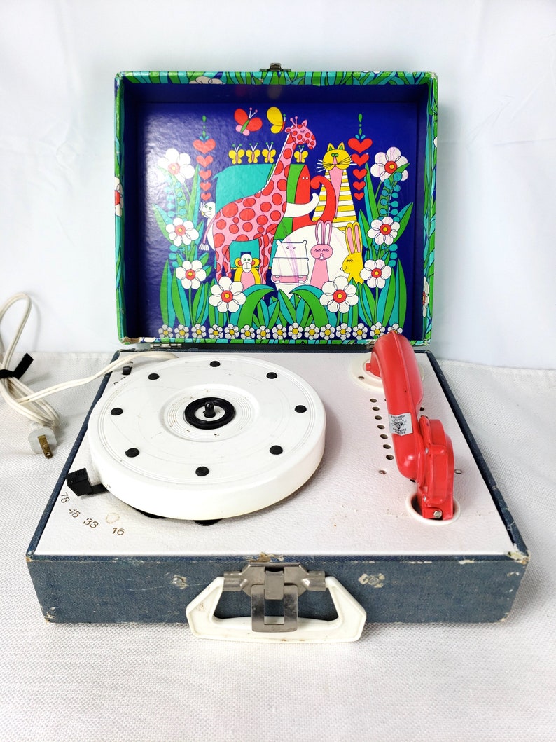 Vanity Fair Model 600 Record Player Stevens Gottschalk Image 0