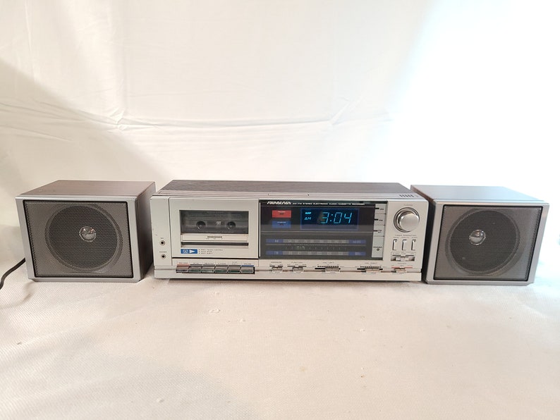 Soundesign 3893 AM FM Electronic Alarm Clock Radio Cassette Etsy