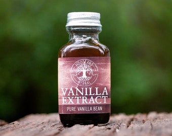 Pure Vanilla Extract - Super High Quality Artisanal Small Batch with Madagascar Beans Aged 1 Year
