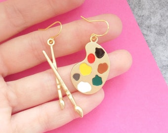 Artist palette and brush earrings - Charm earrings - Fun earrings - Gift for a painter - Art teacher present - Artist gift