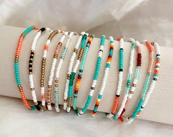 Seed Bead Stretch Bracelets Surfer Bead Bracelet Minimalist Beach Jewelry for Women Colorful Dainty Stackable Bracelet Handmade Boho Jewelry