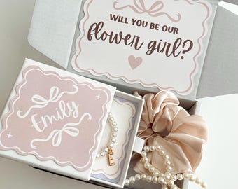 Flower Girl Proposal Gift Box with Bracelet Personalized Will You Be My Flower Girl Gift Set for Toddler Wedding Jewelry Custom Name Present