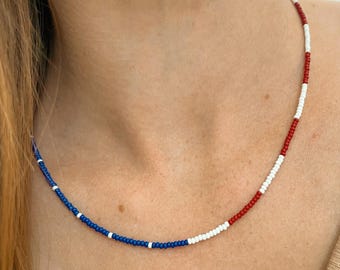 4th of July Seed Bead Necklace Patriotic American Flag Necklace Red White Blue Jewelry for Women Handmade USA Beaded Necklace Americana