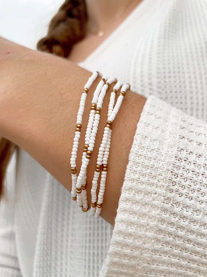 White and Gold Seed Bead Bracelet