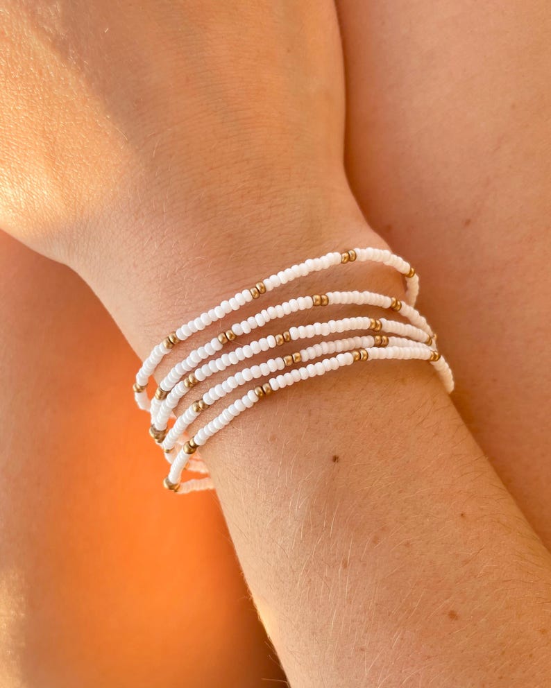 White and Gold Seed Bead Bracelet Stackable Stretchy Bracelet Minimalist Bead Bracelets Dainty Layering Beaded Boho Bracelet Set for Women image 11