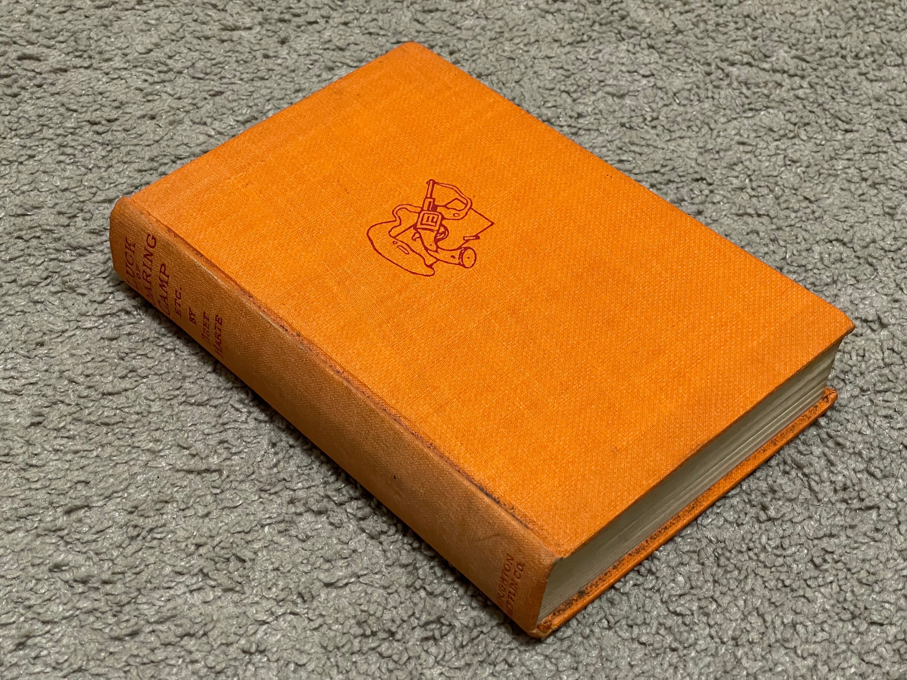 Houghton Mifflin Webster's New Essential Reference Three-Book