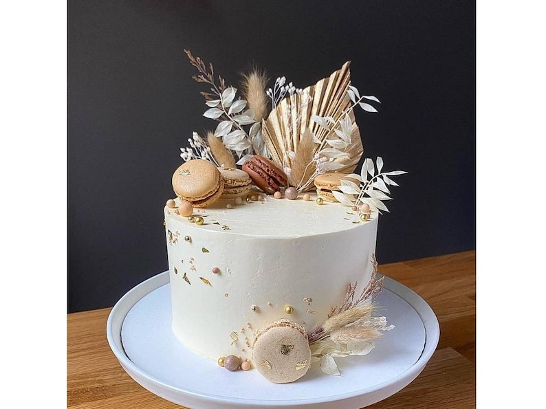 34 Cake Topper Ideen für deine Hochzeit - von personalisiert bis lustig Tortendeko aus Trockenblumen Tortendeko Set