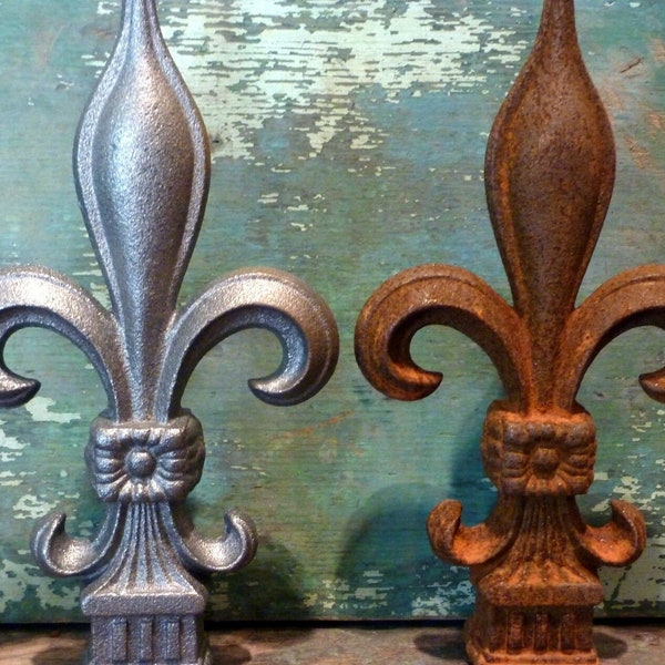 Cast Iron Metal Fleur-de-Lis Finial Home Garden Yard Lawn Fencing Hardware Decor