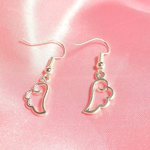 Dainty Little Cherub Angel Wing Aesthetic Earrings Baddie Minimal Feminine Cute Jewelry Earrings Jewelry Koleksiyon Com Tr