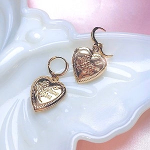 Locket Heart Huggie Earrings - I Love You - Minimal Cute Feminine Jewelry - Baddie Lolita Kawaii Aesthetic Earrings