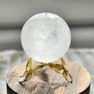 High Quality CLEAR QUARTZ Crystal Sphere | with Rainbow Flash | Divination | Crystal Ball | Housewarming Gift | Home Decor