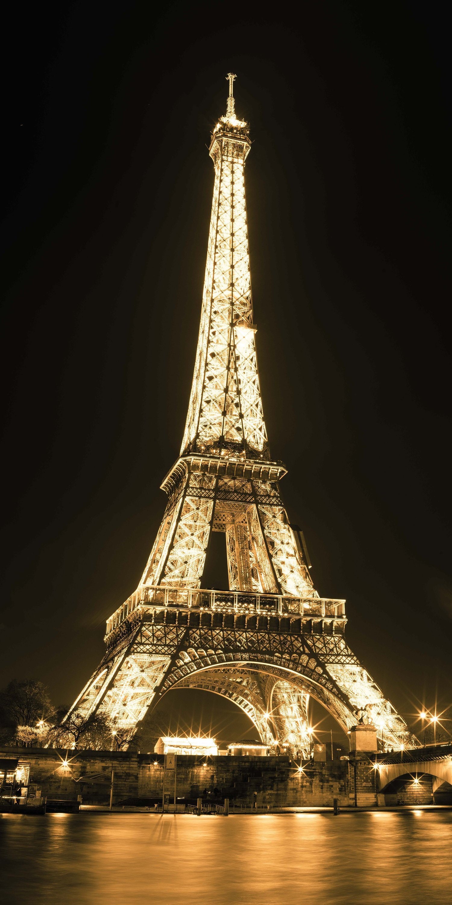 Metal Eiffel Tower 