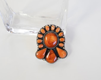 Spiny Oyster ring with Adjustable band