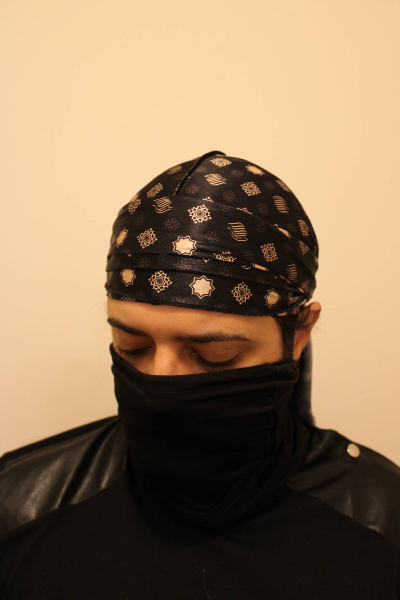 High-end Designer Durag Black Gold Monogram -  Norway