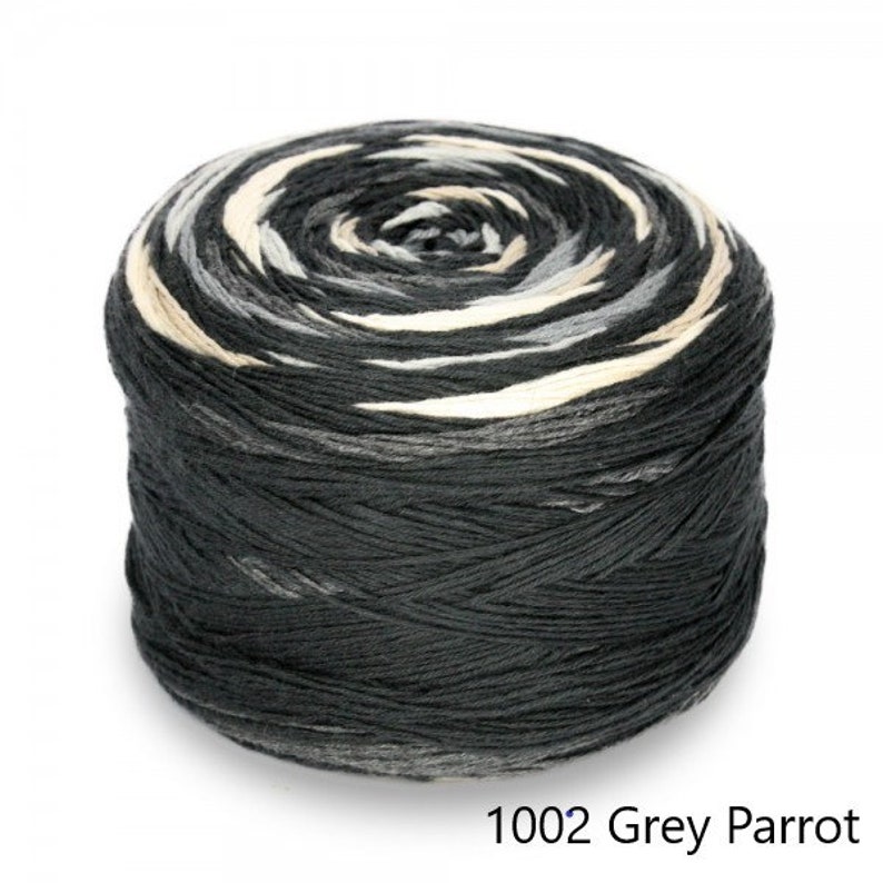 200 gr. Regenbogen Mirage Strickwolle , Baumwolle und Polyacryl 1002 Grey Parrot
