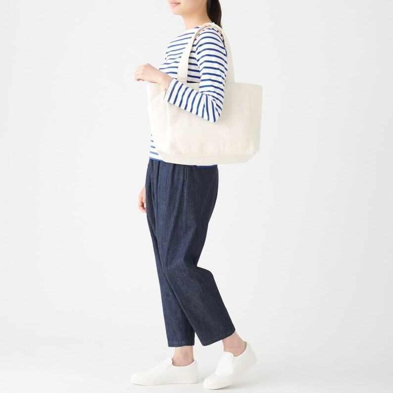 muji slip on
