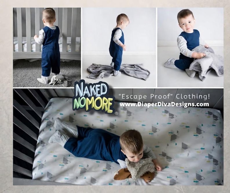 K&ouml;nnte beinhalten: Ein marineblauer Langarm-Strampler mit wei&szlig;em Unterhemd, getragen von einem Kleinkind in verschiedenen Positionen. Das Bild enth&auml;lt den Text NAKED NO MORE Escape Proof Clothing! www.DiaperDivaDesigns.com auf einem wei&szlig;en Bettlaken mit Bergmotiven.