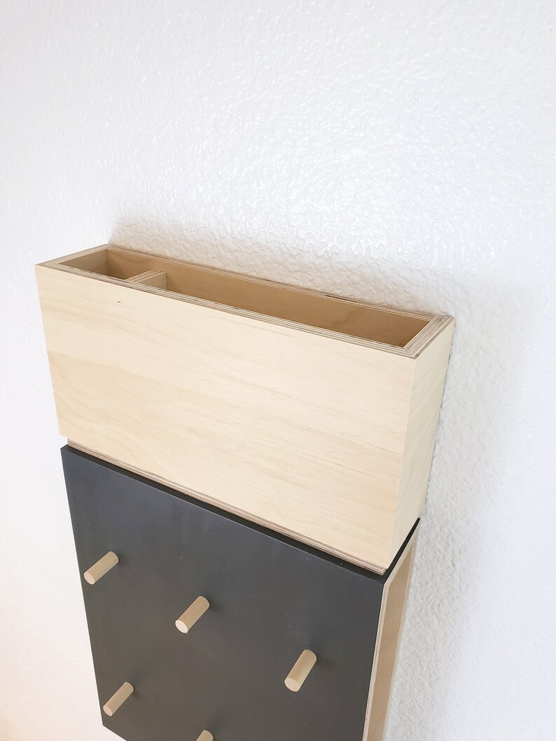 Modern Entryway Organizer Mail and Key Holder Coat Hooks ...