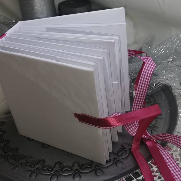 Scrapbook photo album "Blank" to design yourself