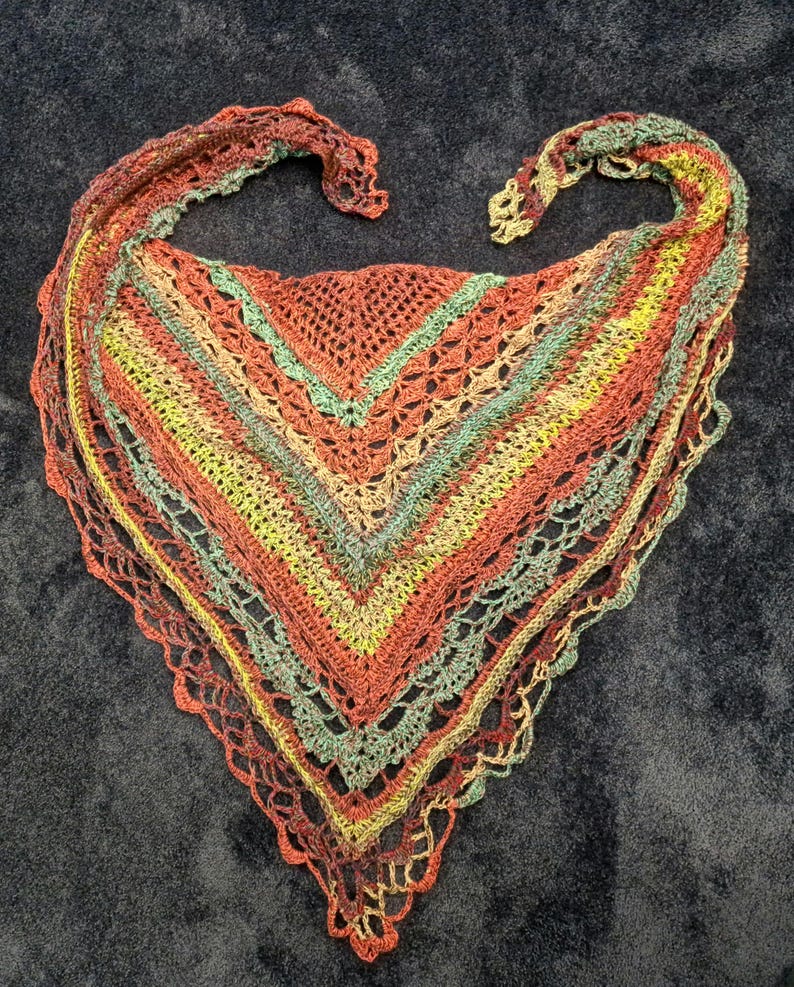 Crochet Pattern for a Triangular Shawl With Lace - Etsy