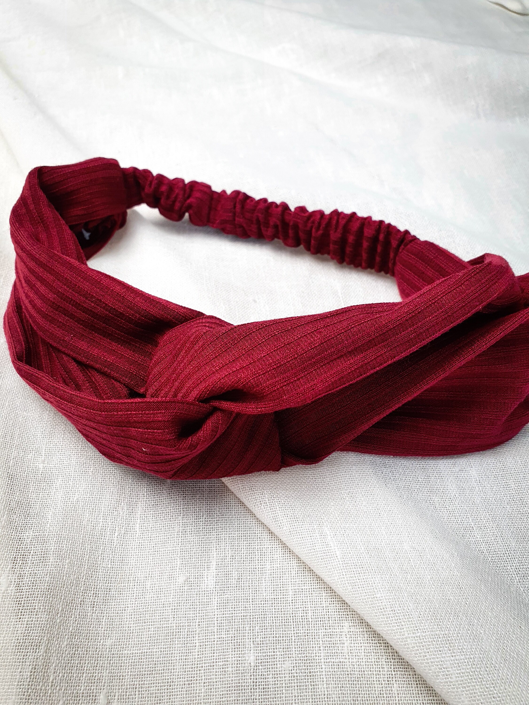 CHARM Tie Dye Stirnband / Schlauchschal | Elastisches Hippie-Bandana | 3-in-1 Als Haarband, Halstuch & Mundschutz | Handgefärbt, Atmungsaktiv