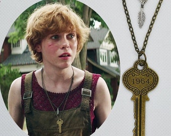 Beverly Marsh Feather and Key Double Layered Charm Pendant Necklace Cosplay Replica - Stephen King's It inspired