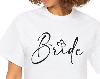 Bride T-Shirt  / Modern and Chic Bridal Shower tee / Engagement Gift / Bride to be shirt / Wedding tee /