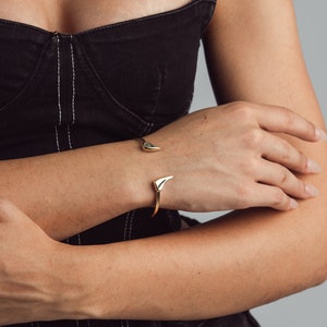 Handcrafted &#39;Mystical Flame&#39; Silver Cuff Bracelet