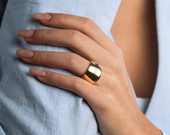 Chunky dome ring Big curve ring