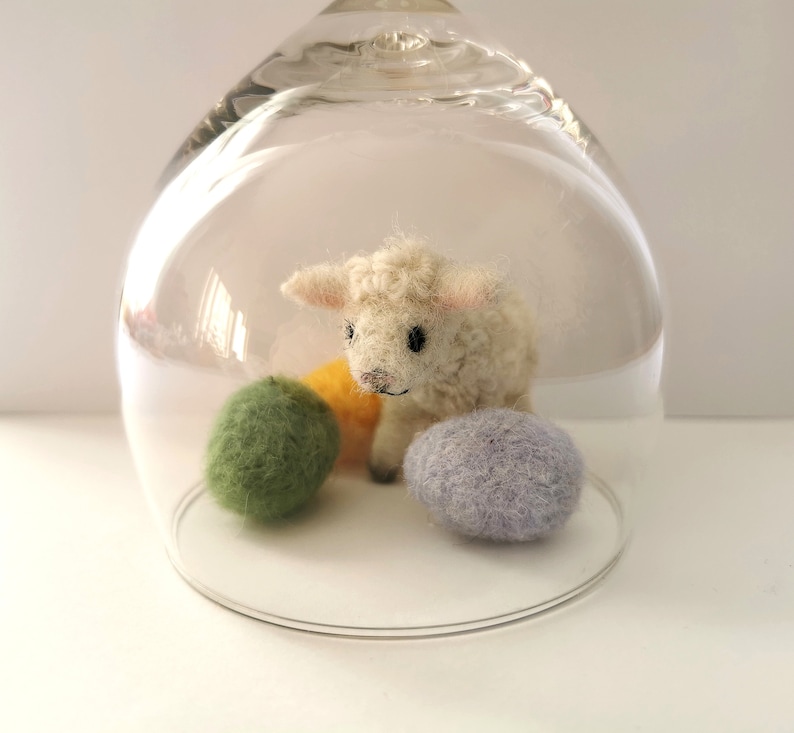 Lamb Sheep skulpture, Easter table decoration, Beautiful natural wool home decor, Unique table decor figurine, Needle Felted Art image 4