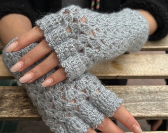 Crochet Fingerless Glove Silvery Grey Glove