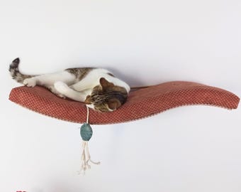 Cozy Cat Haven: mensola a parete con poggia-cuscino e cuscino lavabile, mobili di qualità