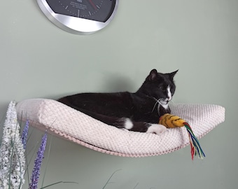 Cozy Cat Wall Perch: Your Feline's Favorite Napping Spot with Removable Washable Cover