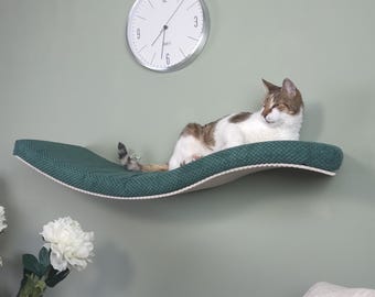 Chic Wall-Mounted Cat Bed for Big Kitties - Soft Cushion & Washable Cover Included